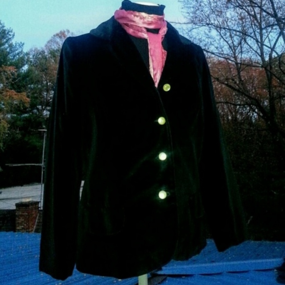 Vintage Classic Style Black Silk Velvet Blazer Moonglow buttons